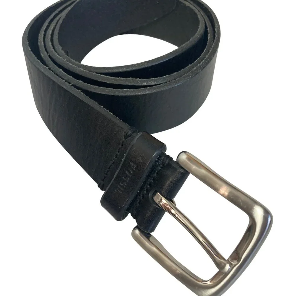 Fossil Mens Black Genuine Leather Belt Size 44 Silver Tone Buckle